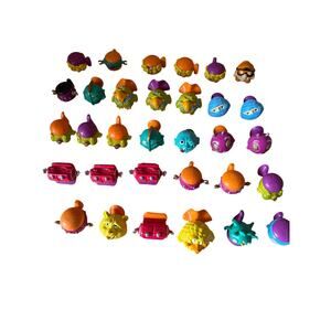Vintage 2004 Freaky Flickers Lot of 32 pcs. Collectible Authentic Playable